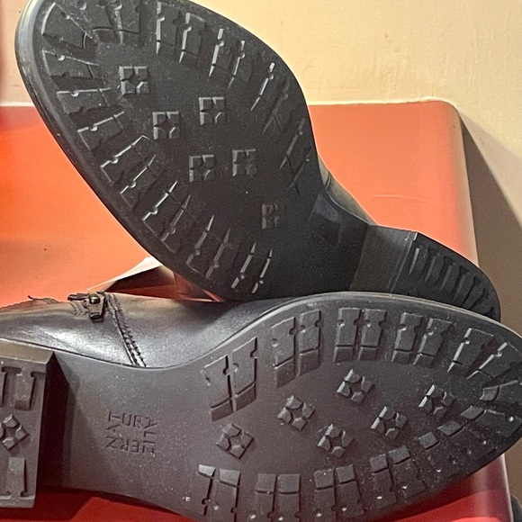 SALE!Naturalizer Deena Women's Boot NWB - Picture 3 of 3